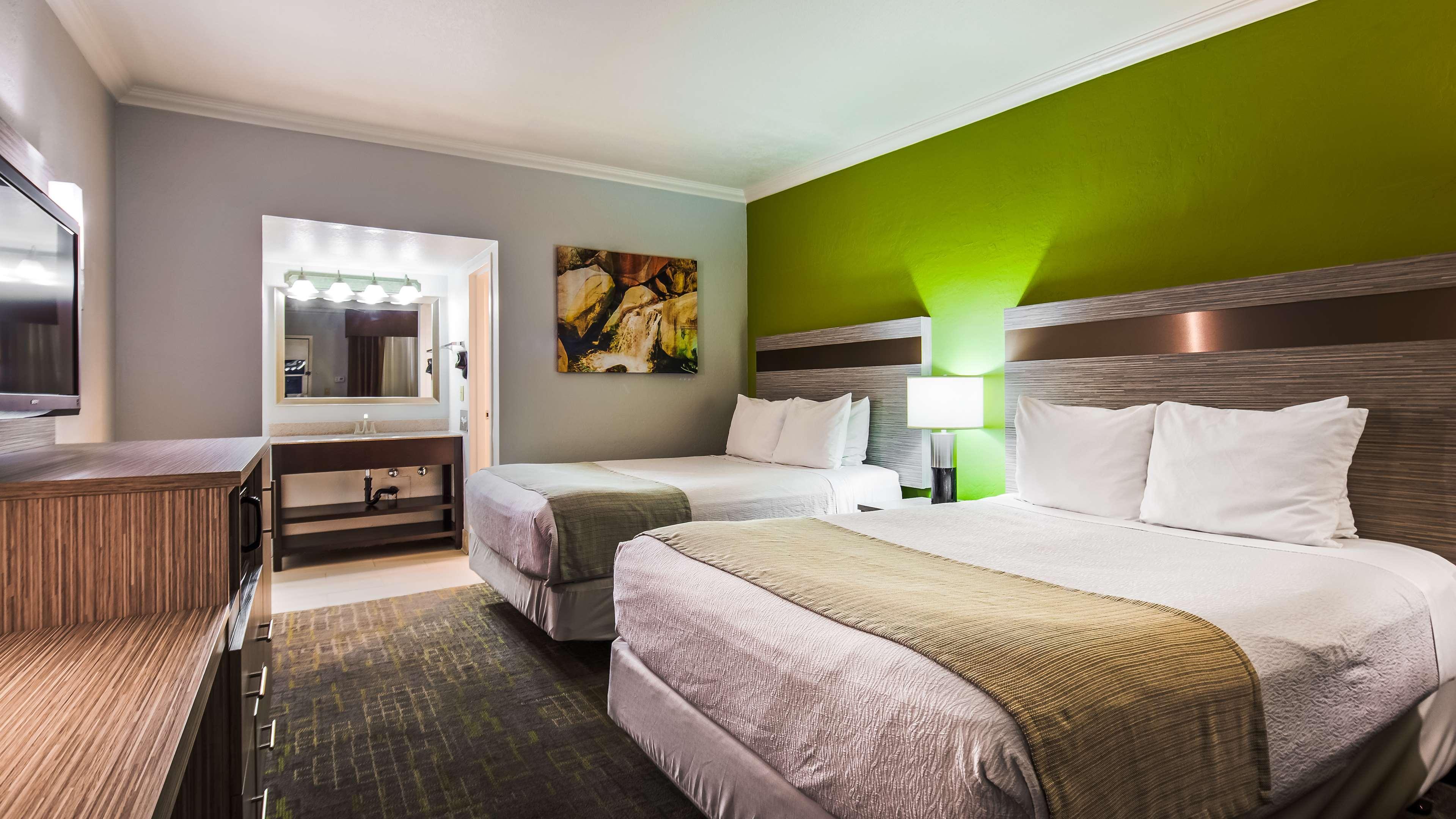 Best Western InnSuites Phoenix Hotel&Suites Eksteriør bilde