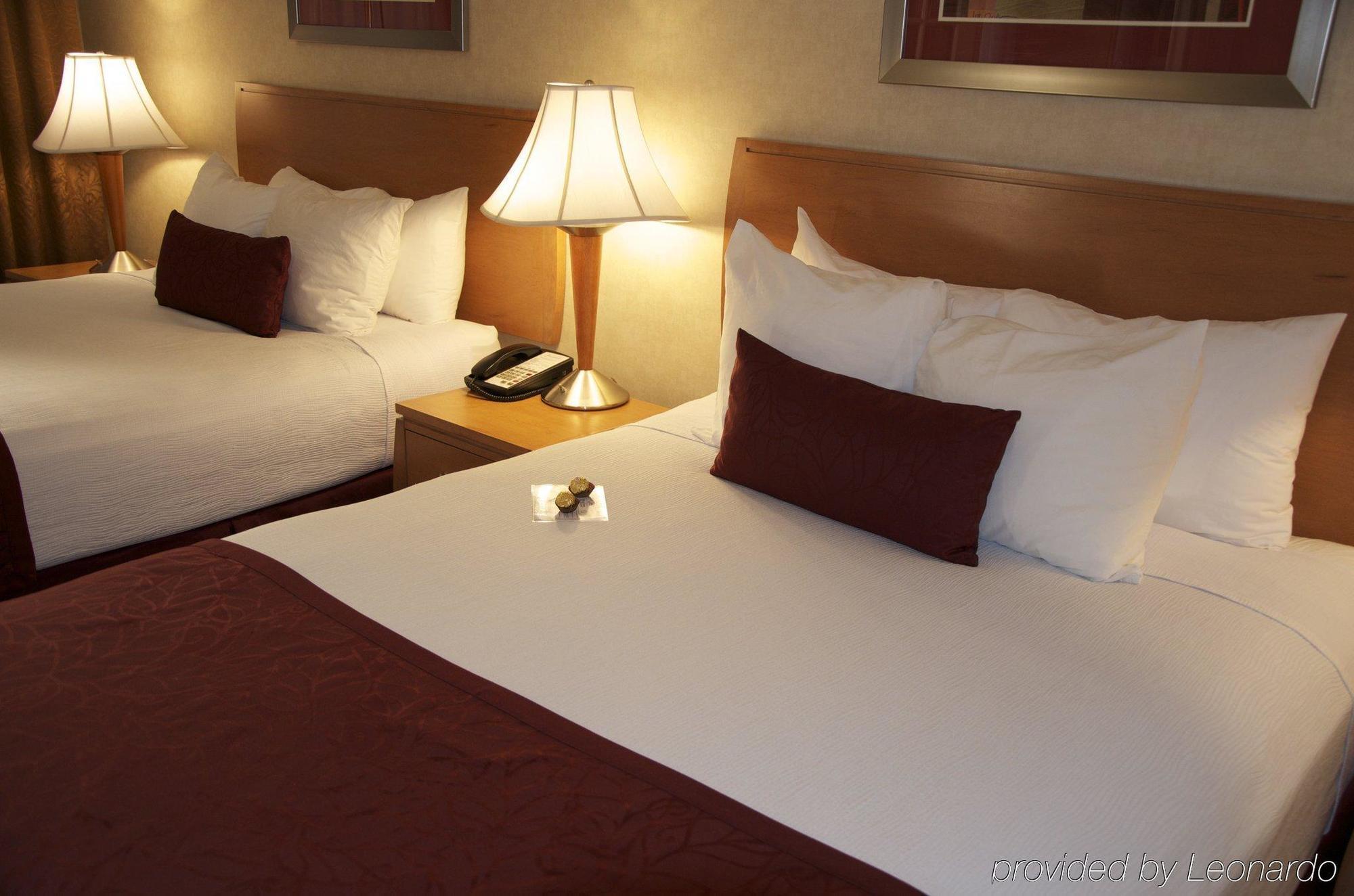 Best Western InnSuites Phoenix Hotel&Suites Eksteriør bilde