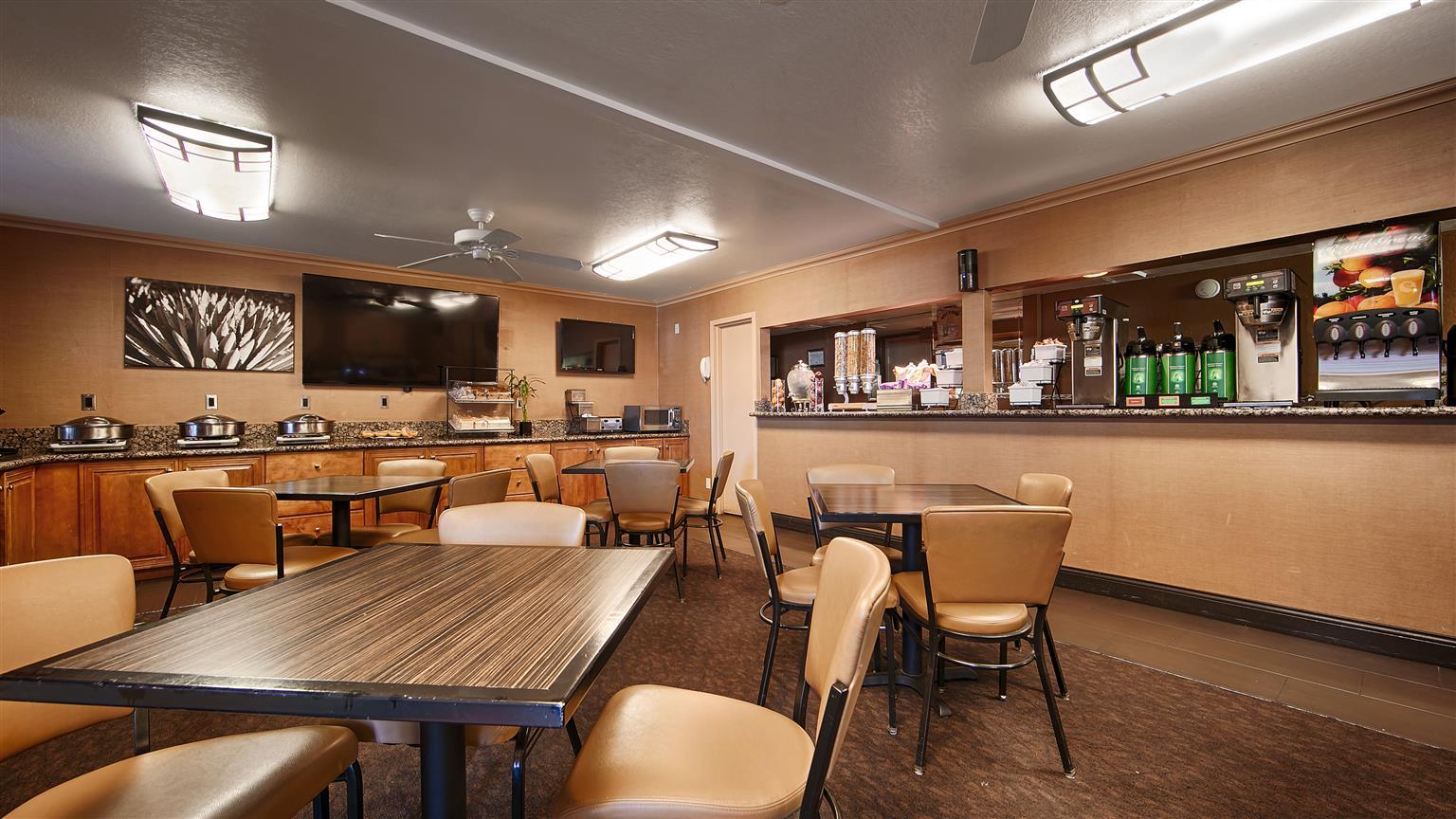 Best Western InnSuites Phoenix Hotel&Suites Eksteriør bilde