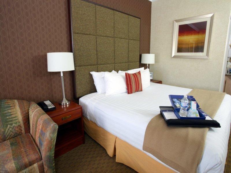 Best Western InnSuites Phoenix Hotel&Suites Eksteriør bilde