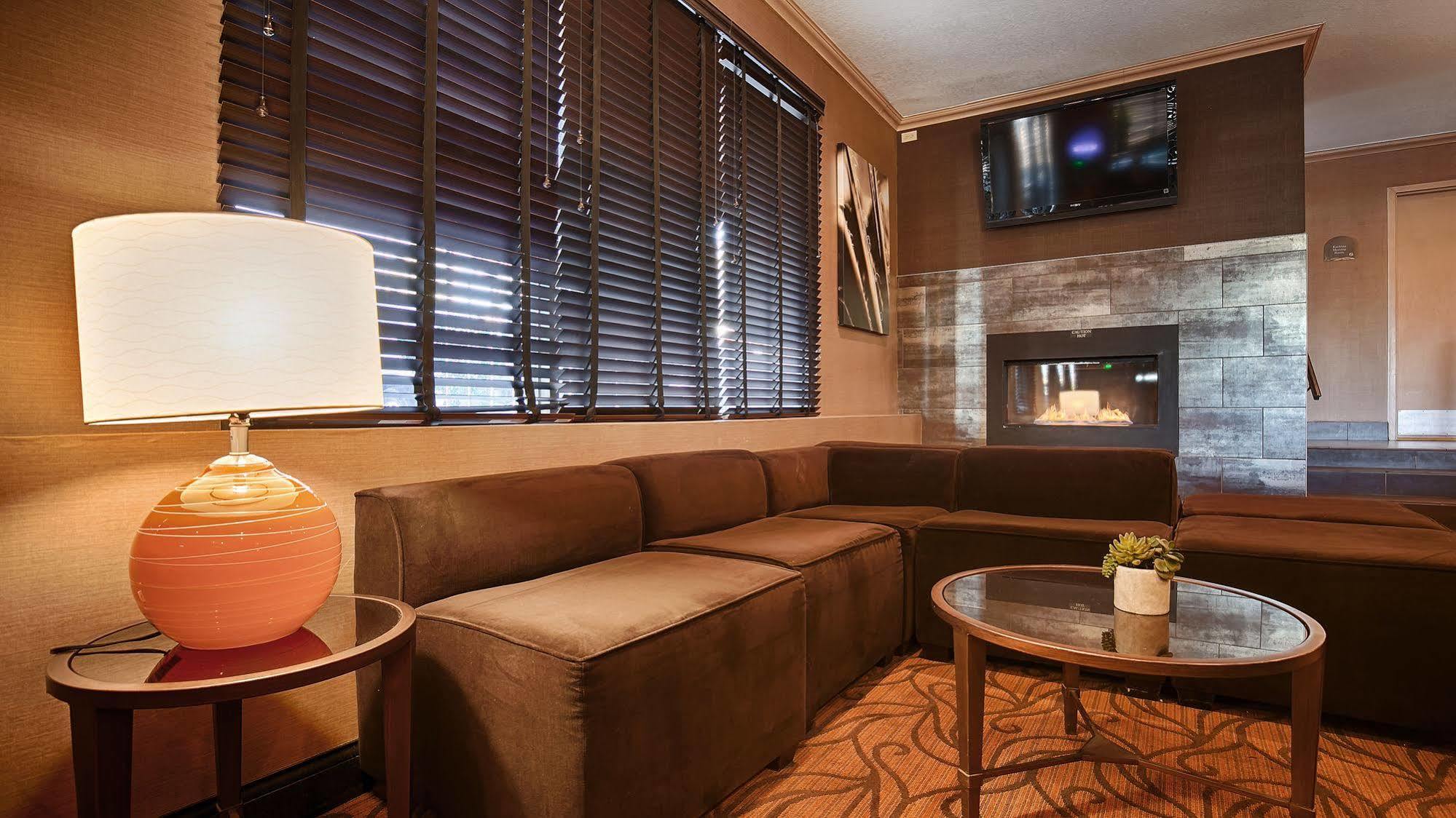 Best Western InnSuites Phoenix Hotel&Suites Eksteriør bilde