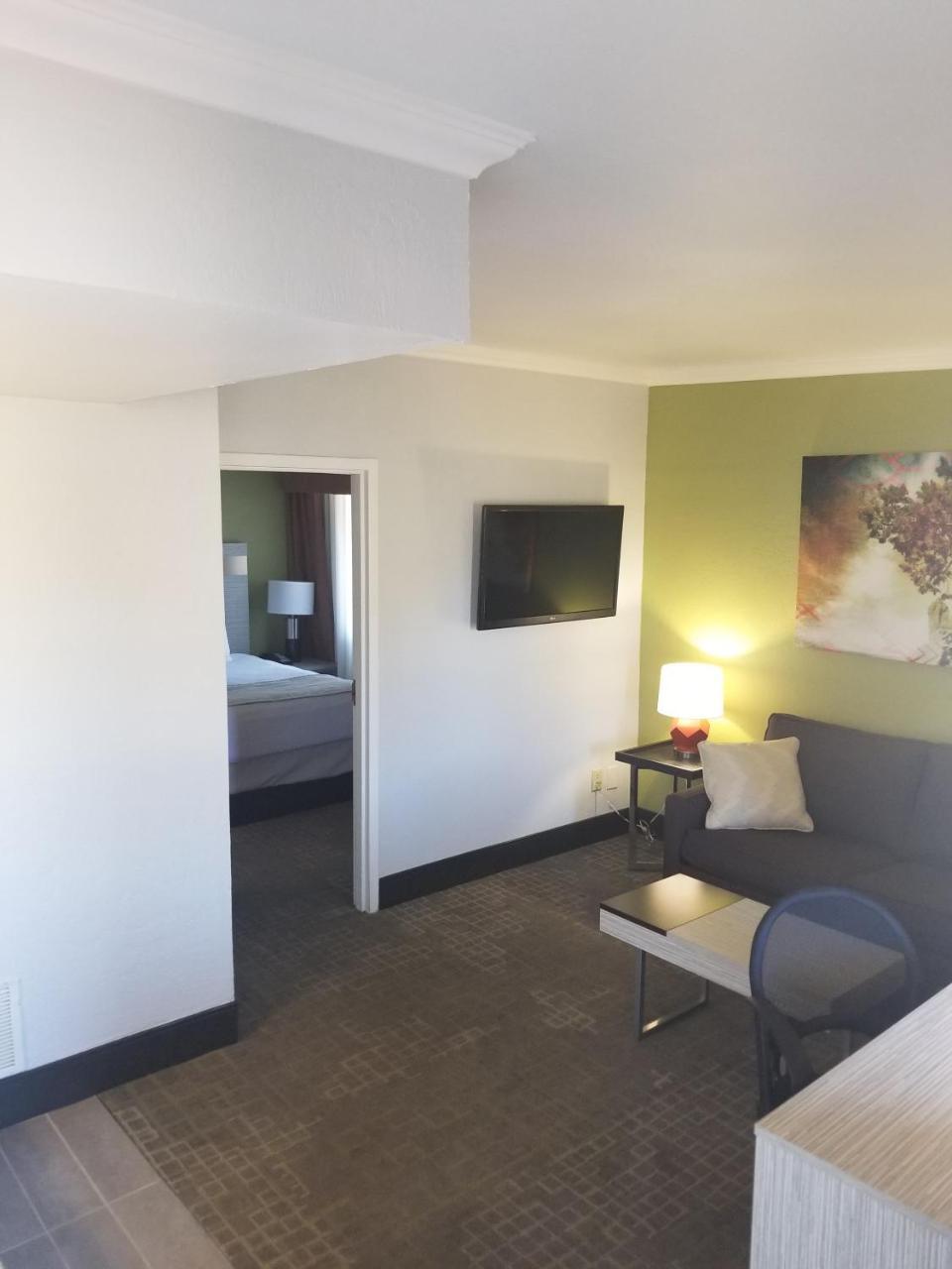Best Western InnSuites Phoenix Hotel&Suites Eksteriør bilde